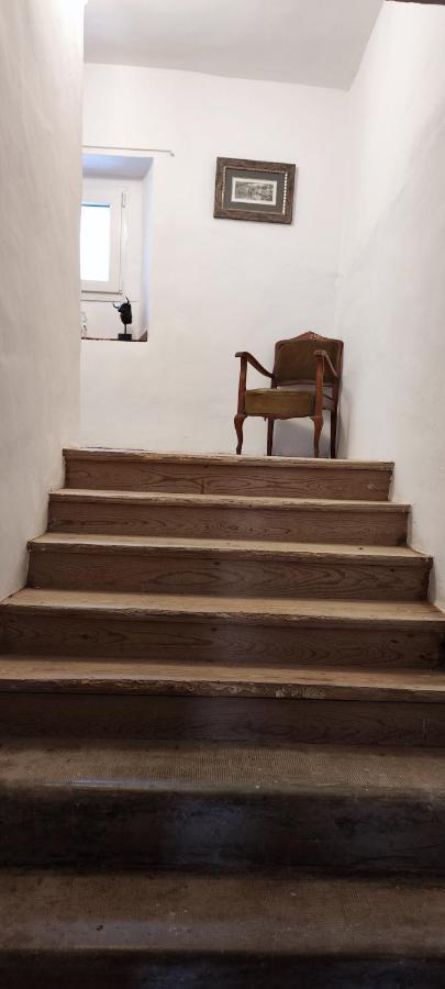 Dona Mercedes Rabe de las Calzadas Bagian luar foto